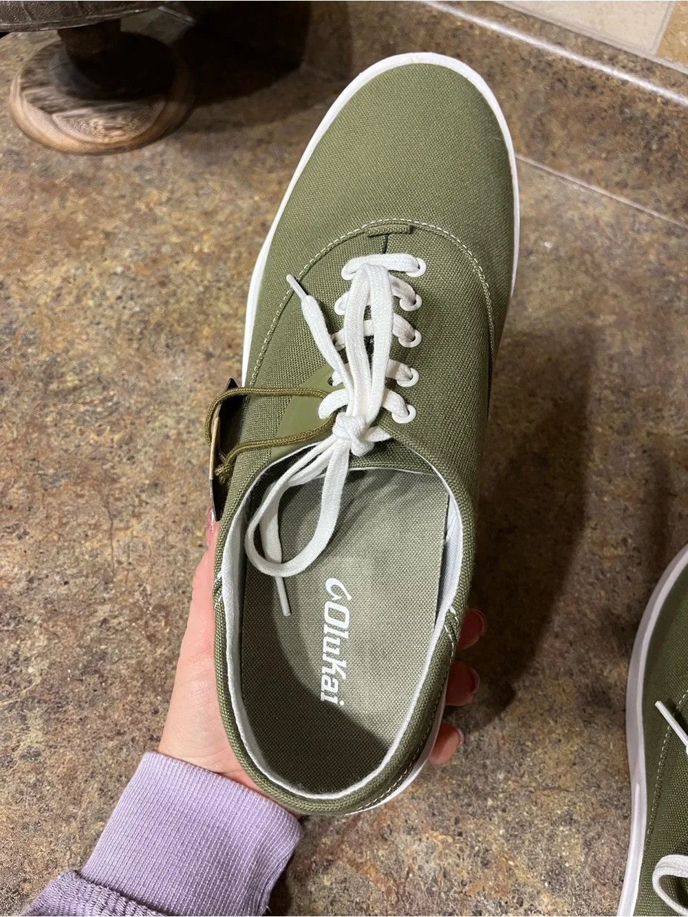 NWT OluKai Tradewind Men’s 10 Desert Moss Green Sneakers Casual Vacation Beach